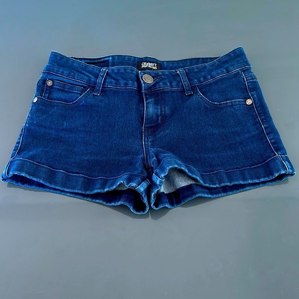 GUC-CELEBRITY PINK SHORTS